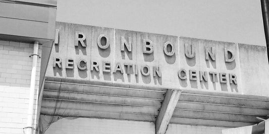 BETONDAN YETİŞEN GÜL