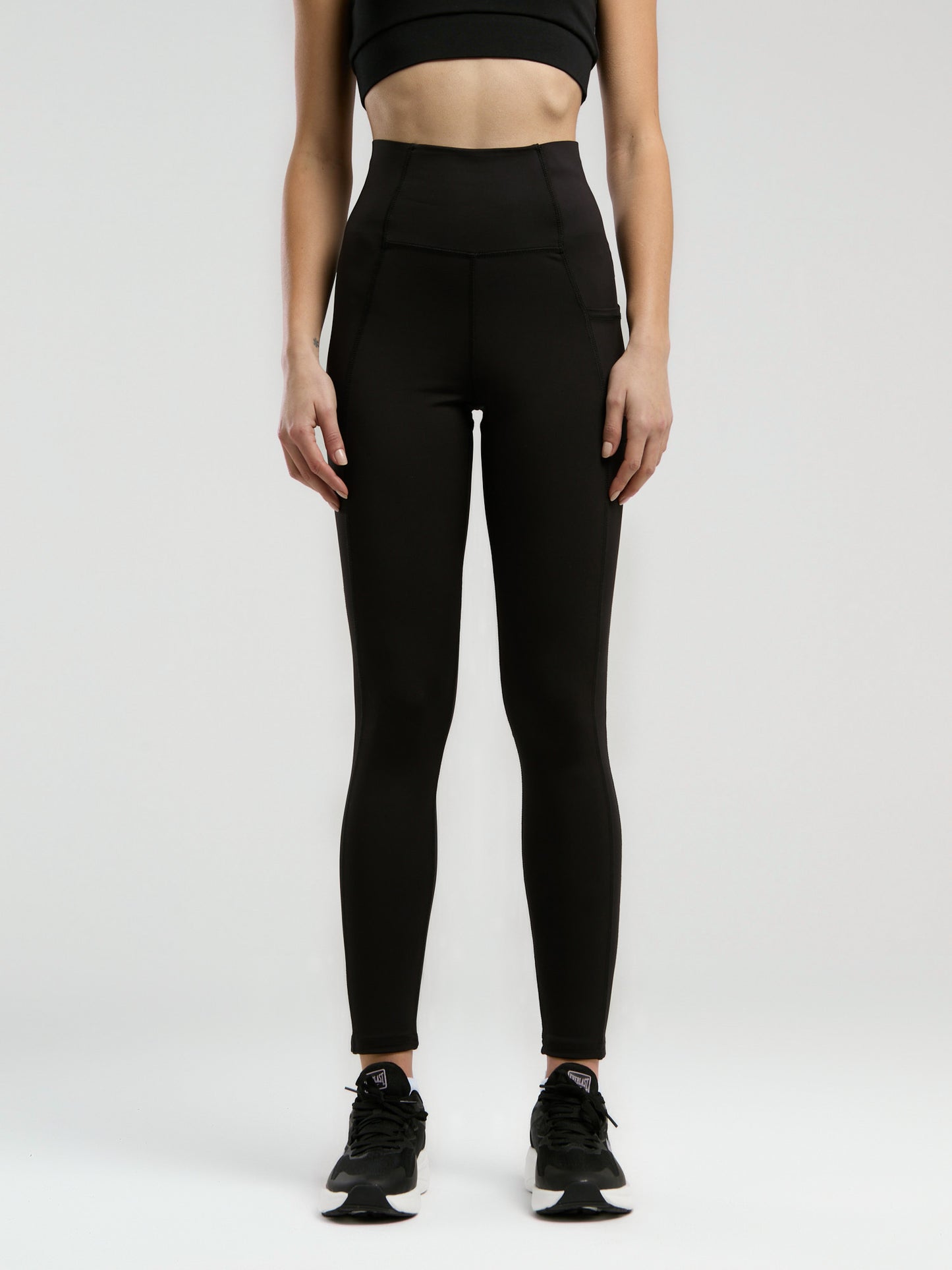 Everfit Training Essentials Siyah Kadın 7/8 Cepli Tayt